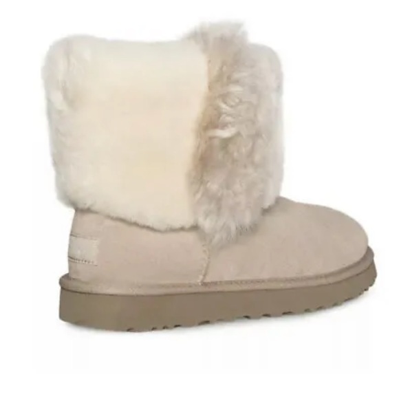 UGG Shoes - Ugg Australia Women's Classic Mini Wisp Arroyo Boot